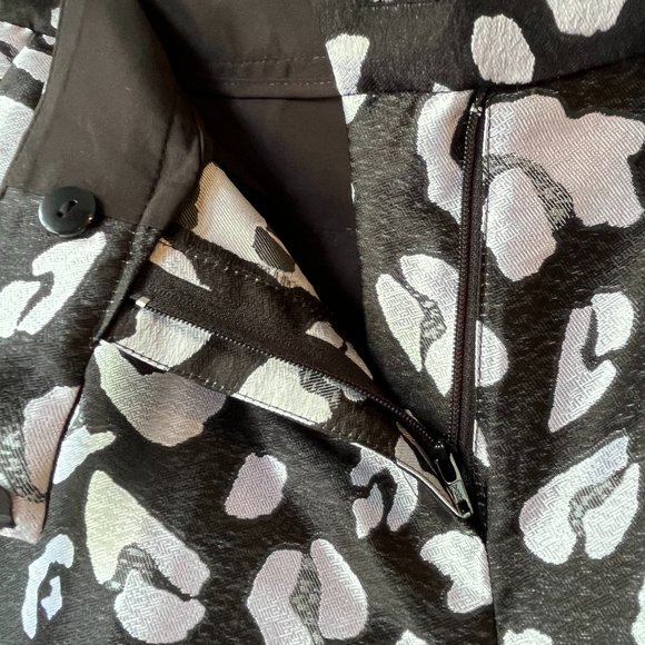 Rachel Zoe Women's Black and Silver Pants Animal Print Size 8 - Picture 2 of 7